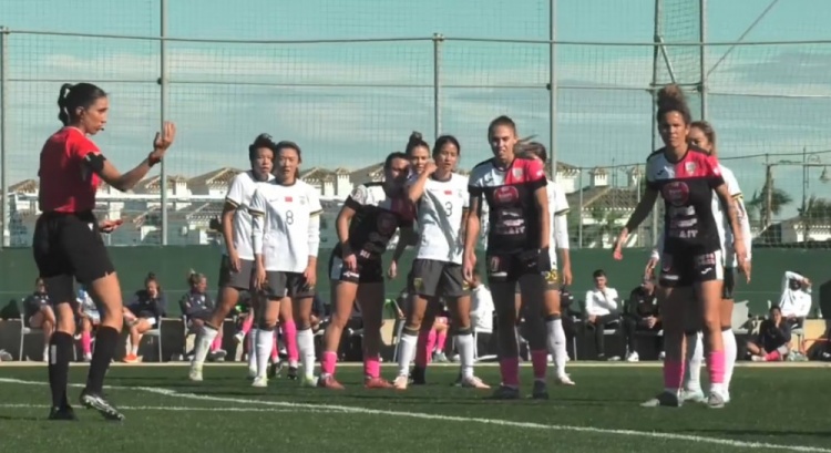  唐佳麗梅開二度、邵子欽破門，中國女足3-2擊敗Alhama俱樂部女足