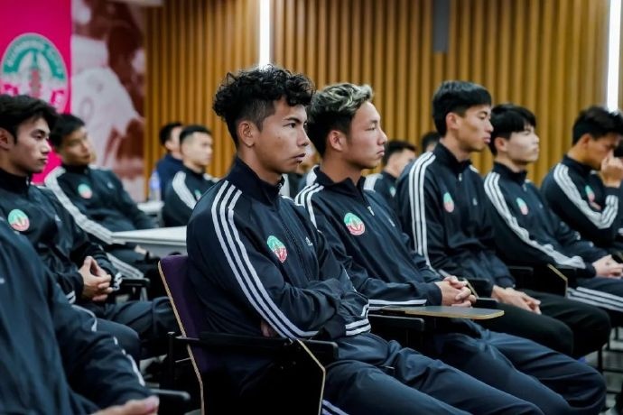 出征中乙！昆明城星足球俱樂部11日舉行新賽季見面會暨出征儀式