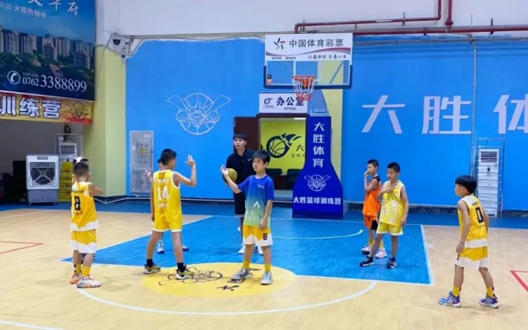  廣東河源體彩少兒籃球培訓(xùn)班：結(jié)營(yíng)不散場(chǎng)，夢(mèng)想正啟航