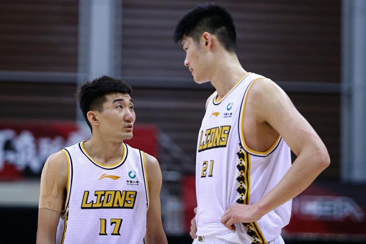  本賽季主場金身告破！張寧上籃絕殺 廣廈12連勝&主場19連勝遭終結(jié)