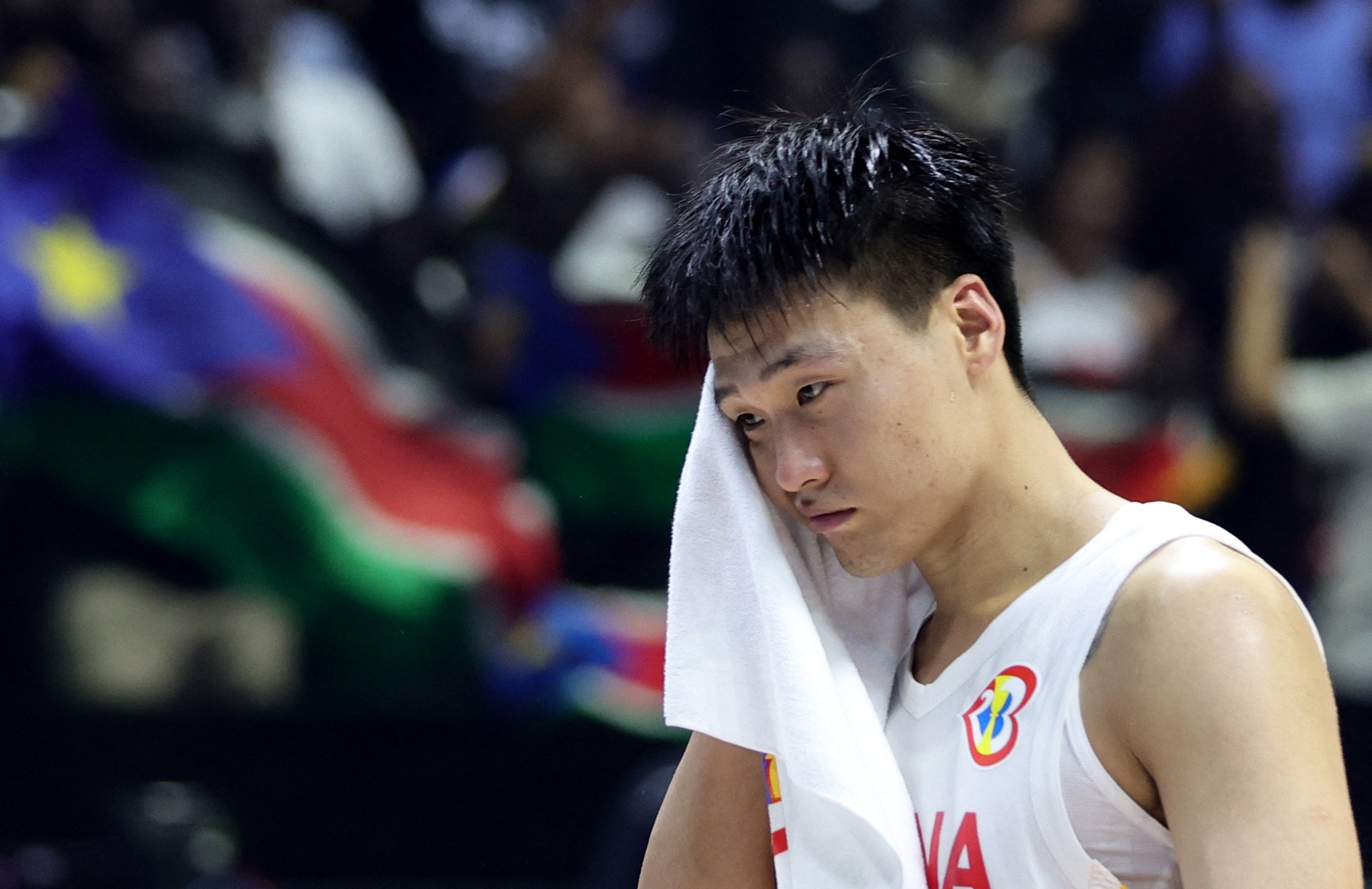  新科隊(duì)長！趙睿首節(jié)3投全中拿到6分2板1助 正負(fù)值+7
