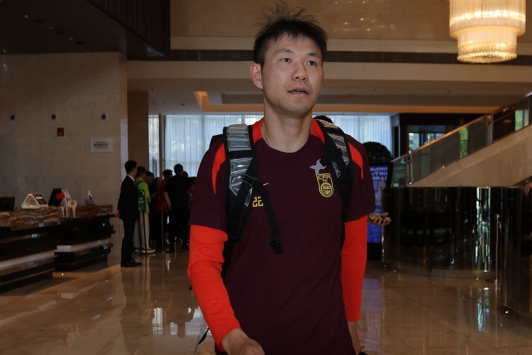  媒體人：如果李源一沒傷沒病，他落選名單在邏輯上講不出合理性