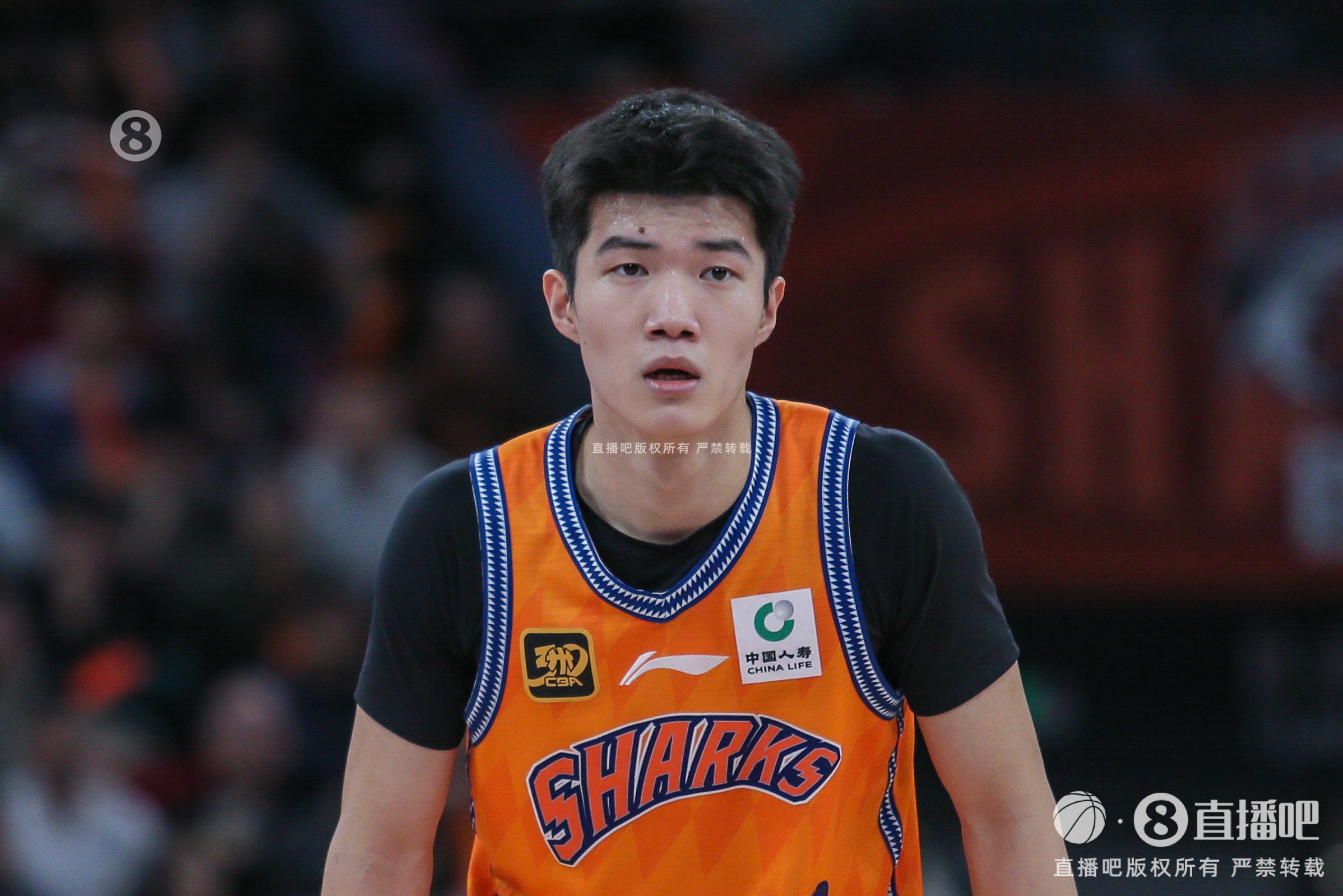  率先發(fā)力！偰李永煒首節(jié)5中4拿到11分 三分4中3