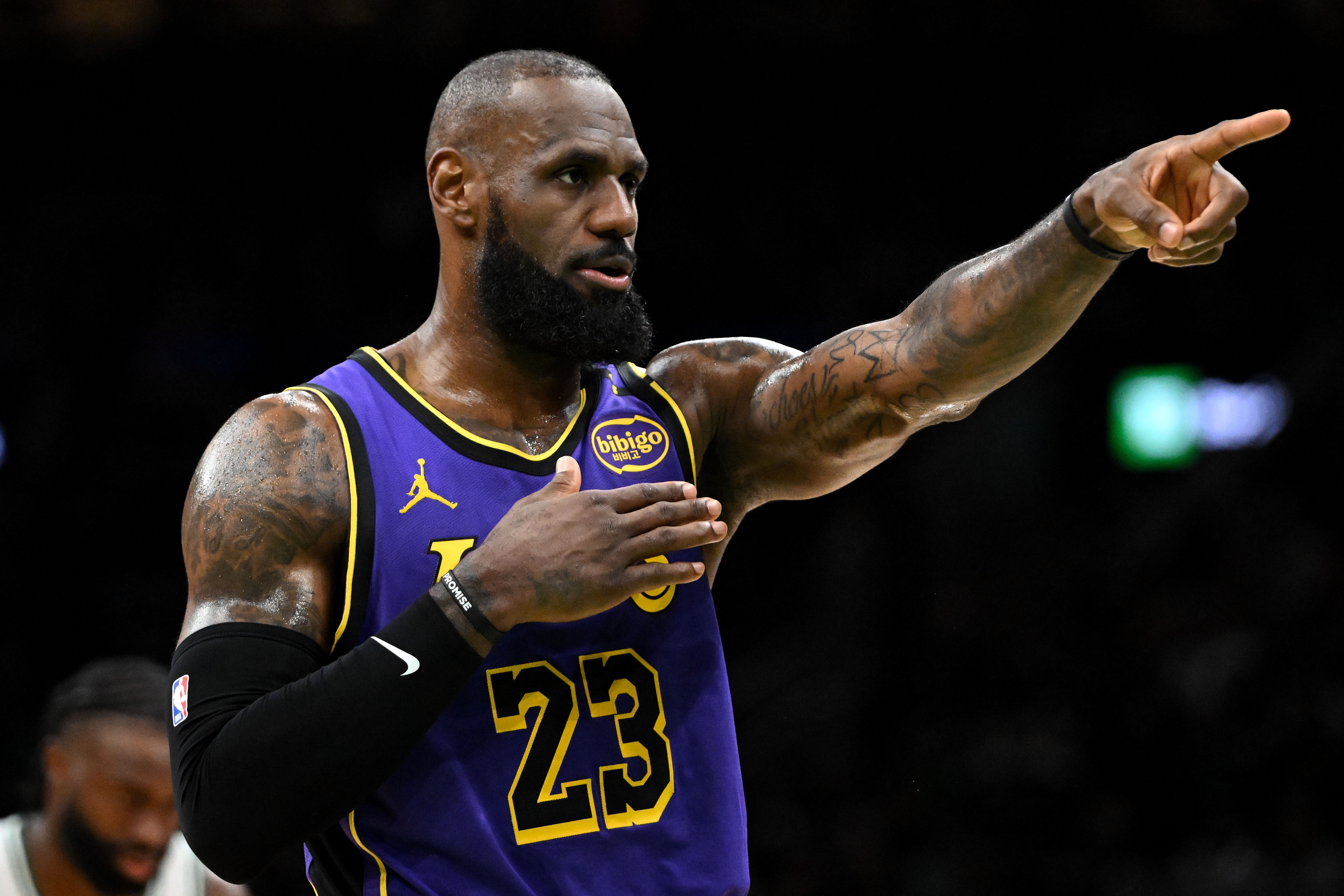  蕭華談?wù)材匪古cA-史密斯交鋒：其他項(xiàng)目都互吹 NBA卻總有這種爭(zhēng)論